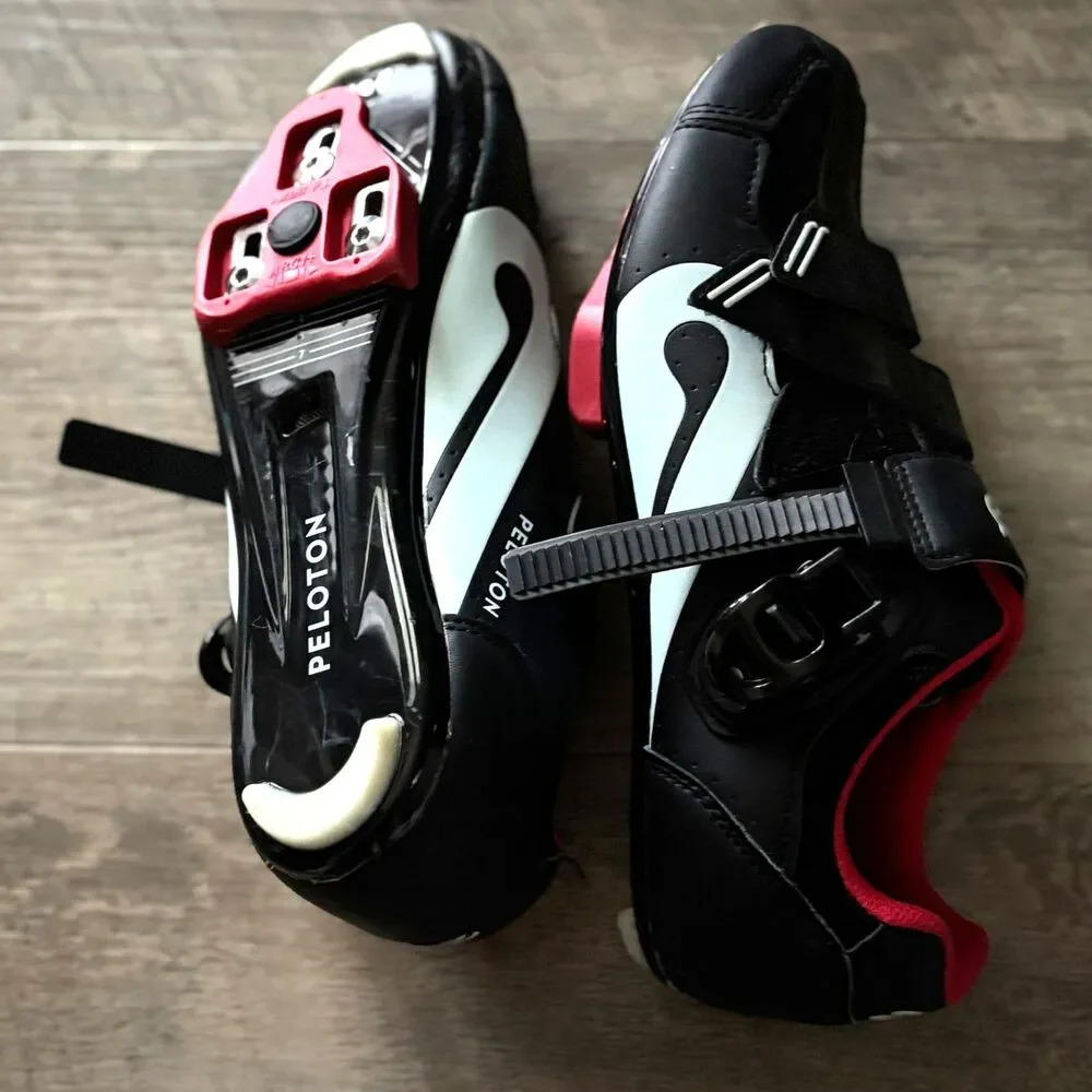 Peloton Cycling Shoes 39 Women's Size 8 Bike Spin Cleats Buckle Strap Indoor
